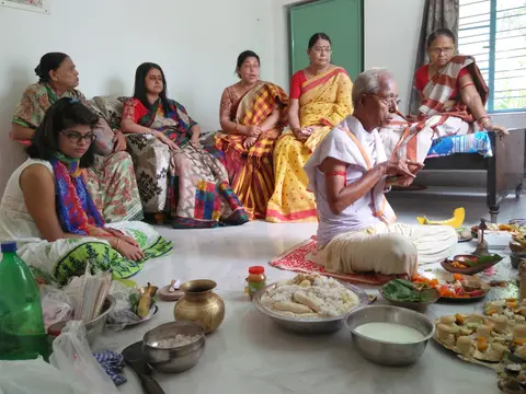 A family Vishnu puja at home